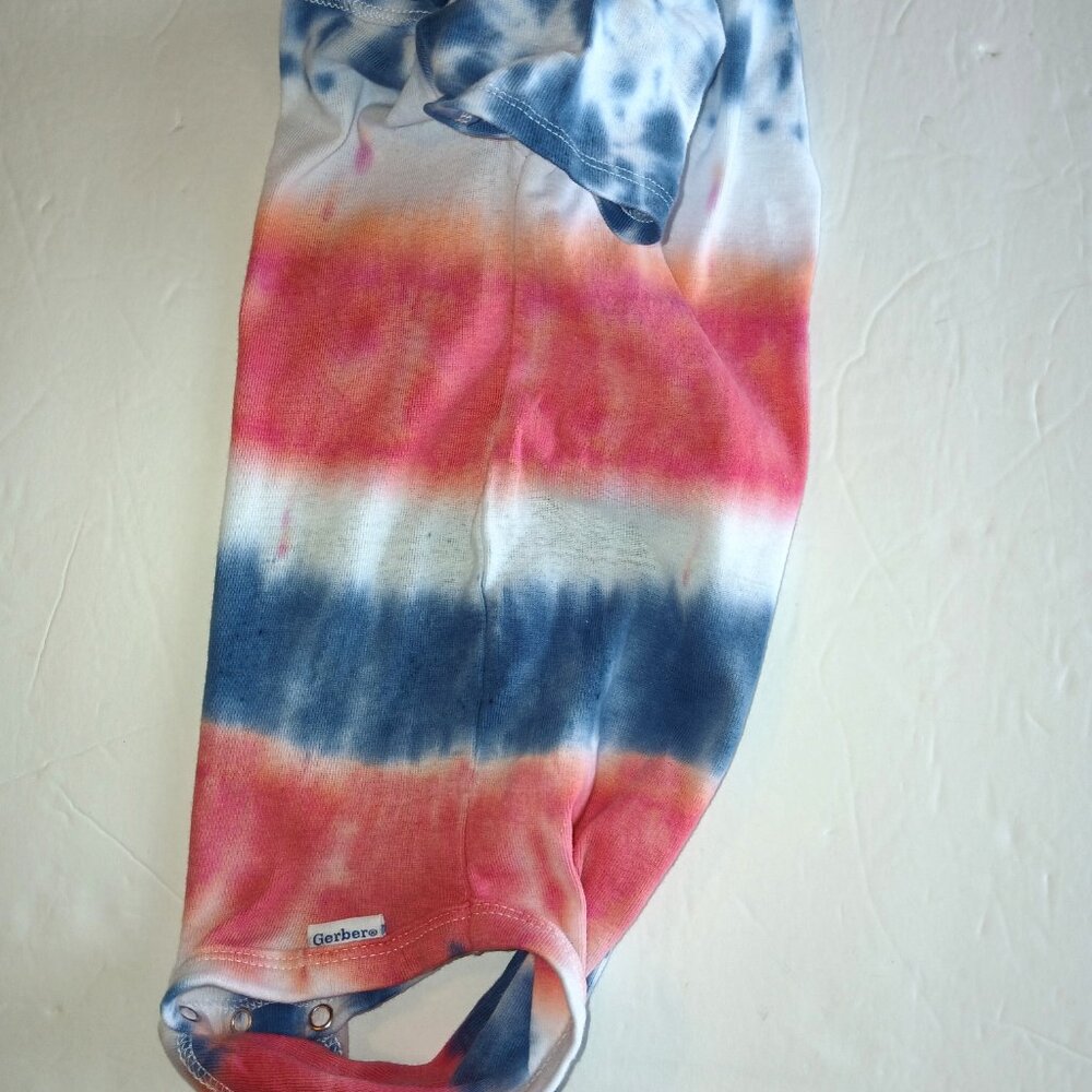 Tie Dye Red White Blue Stripe Baby Snap Crotch Body Suit July 4th 18 Months NWT - Picture 4 of 10